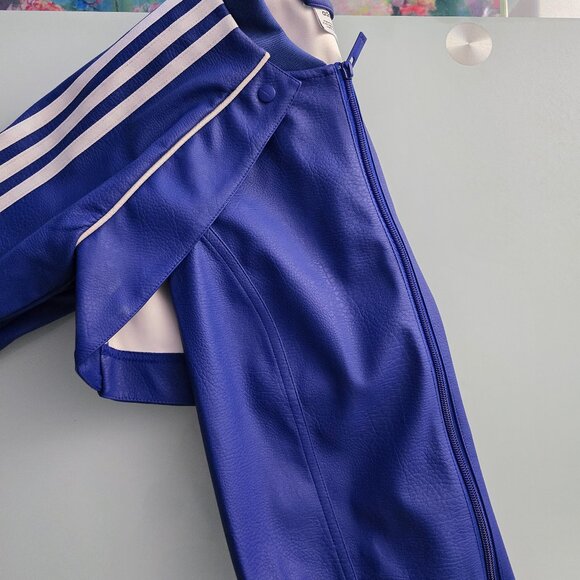 Adidas SST Versatile Track Jacket - Semi Lucid Blue- 2 - Picture 13 of 14